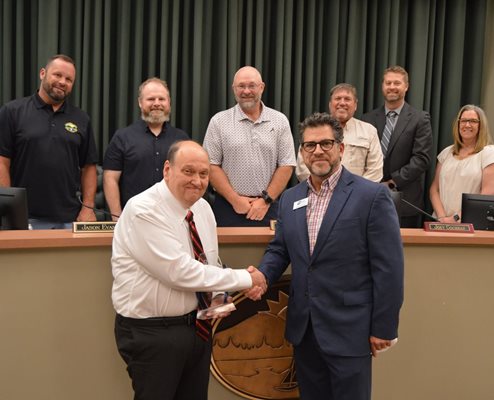 Jeff Honea Receives Lifetime Service Award